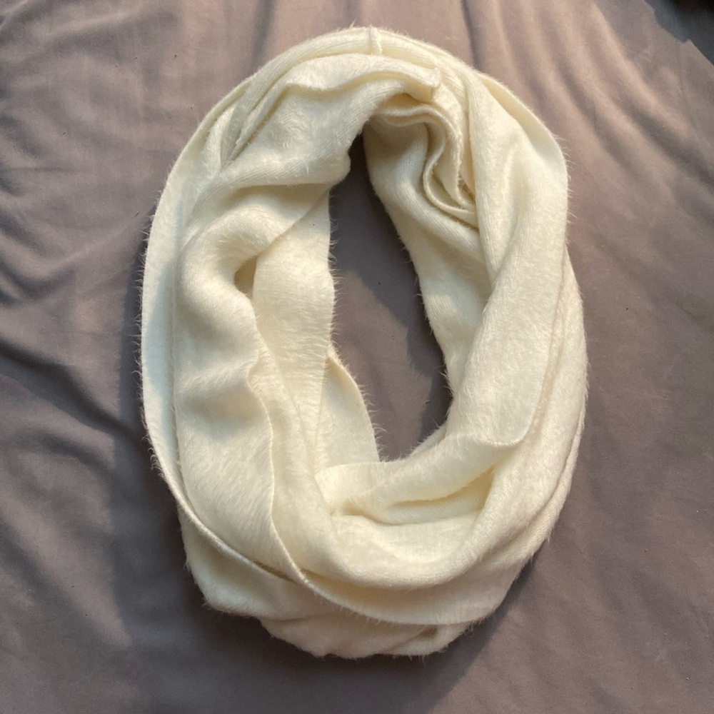 Sonoma Cream Infinity Scarf